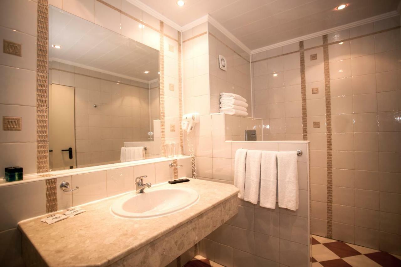 Apartament cu 2 dormitoare și vedere la mare